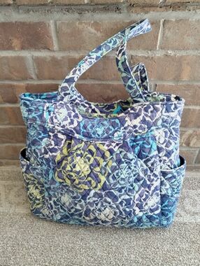 Vera Bradley Glenna Satchel Retired Indigo Pop Style Floral Purse